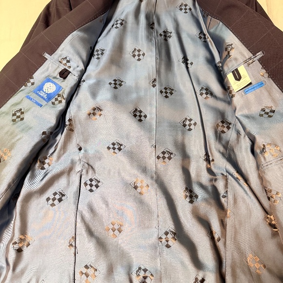 Vince Camuto Men’s 100% Wool Suit – Size 40R (Jacket + Pants) - Picture 2 of 5